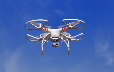 Aufnahme einer Drohne im Flug